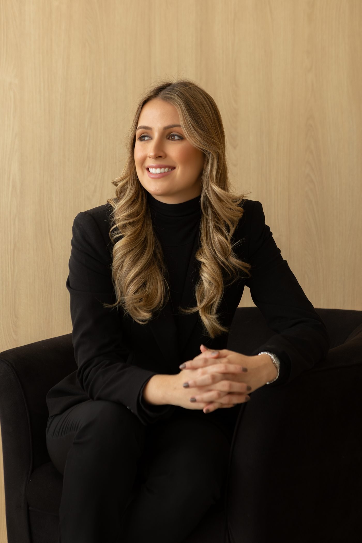 Dra. Julia Lass Boufelli, advogada responsável pelo Lass Boufelli Advocacia